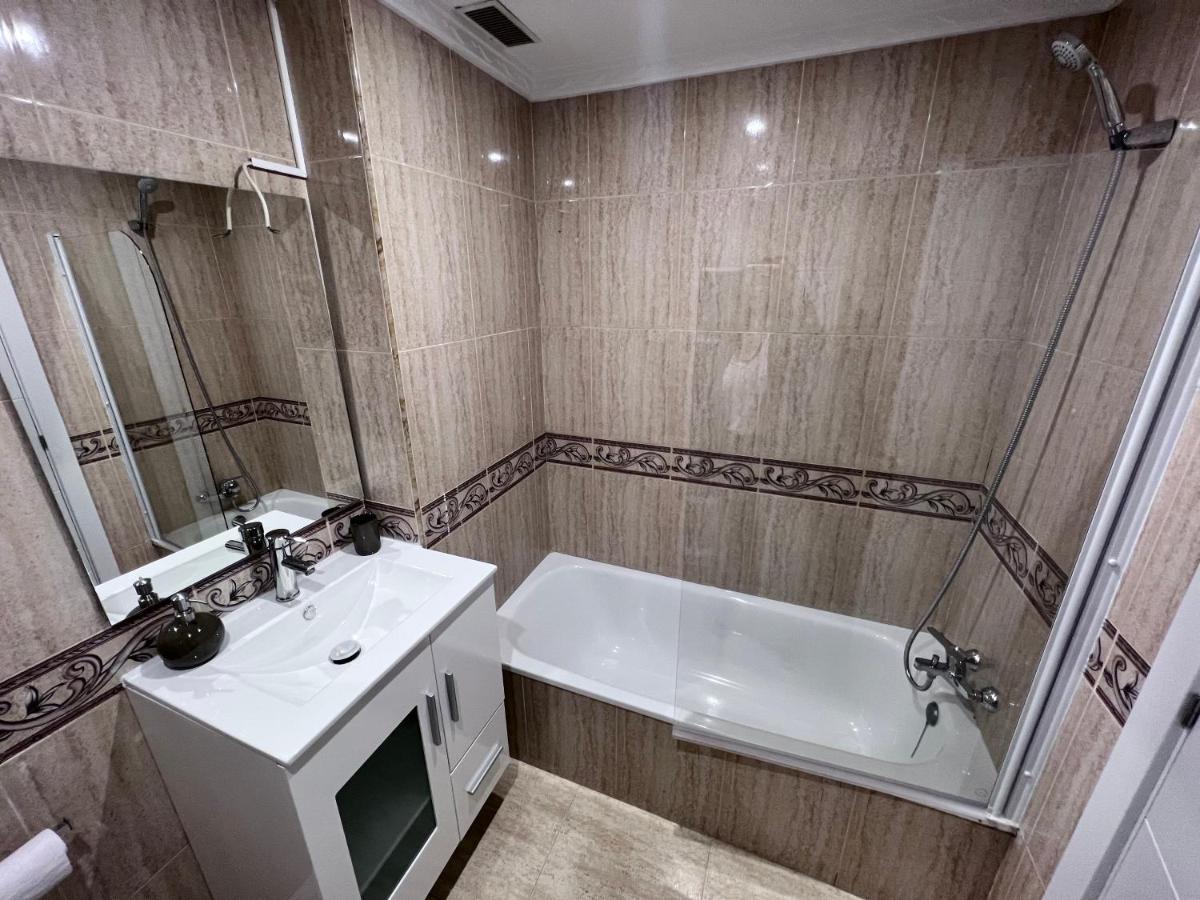 Ketan Suite Nadales Малага Экстерьер фото