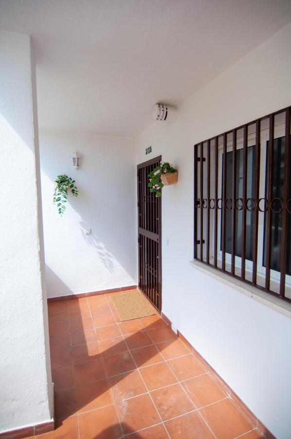 Ketan Suite Nadales Малага Экстерьер фото
