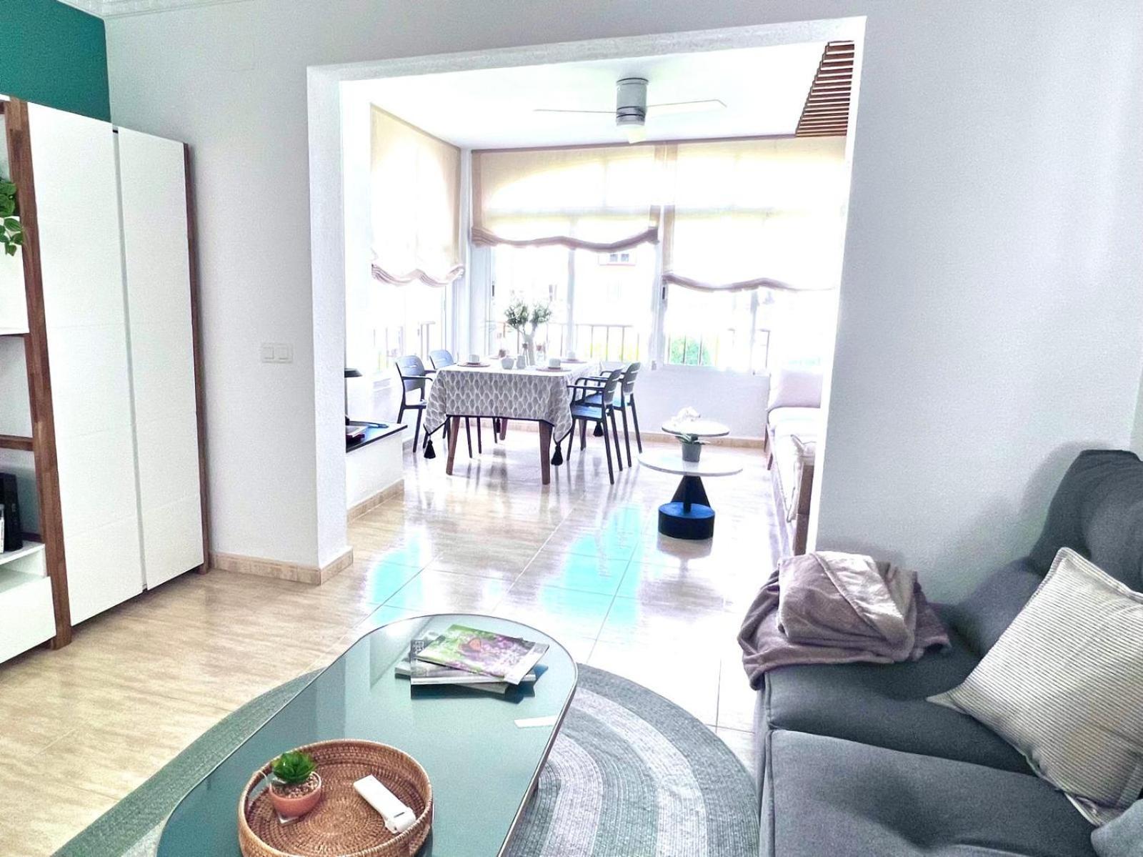 Ketan Suite Nadales Малага Экстерьер фото
